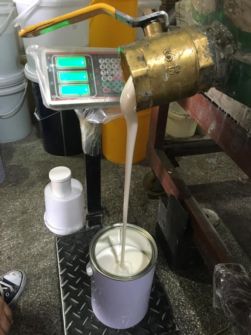 液態(tài)硅膠產(chǎn)品出現(xiàn)流紋路的原因是什么？